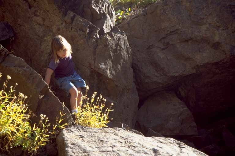 photo, kid climbing