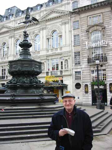 Photo, old man with a camera