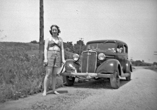 050812-1230_Automobile_Sue