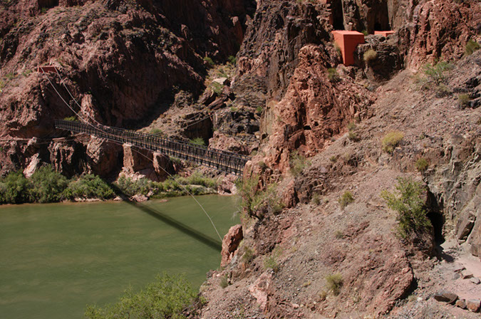 080529-6573_Black_Bridge