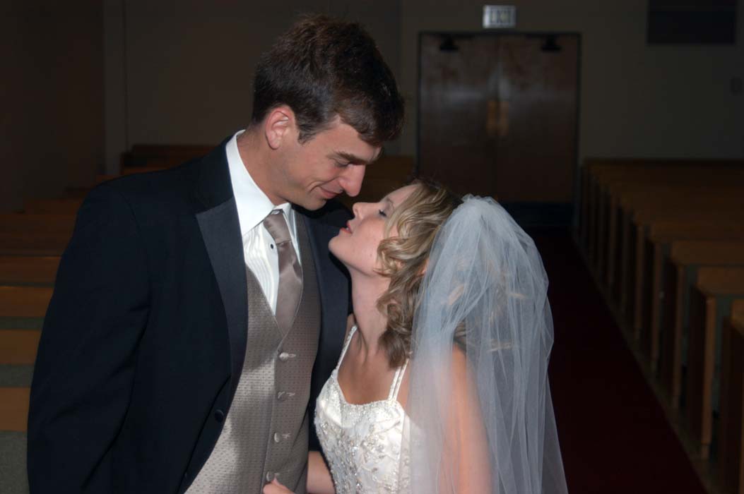 050903-054_Sara_and_Justin