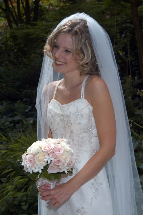 050903-183_Sara_and_Justin