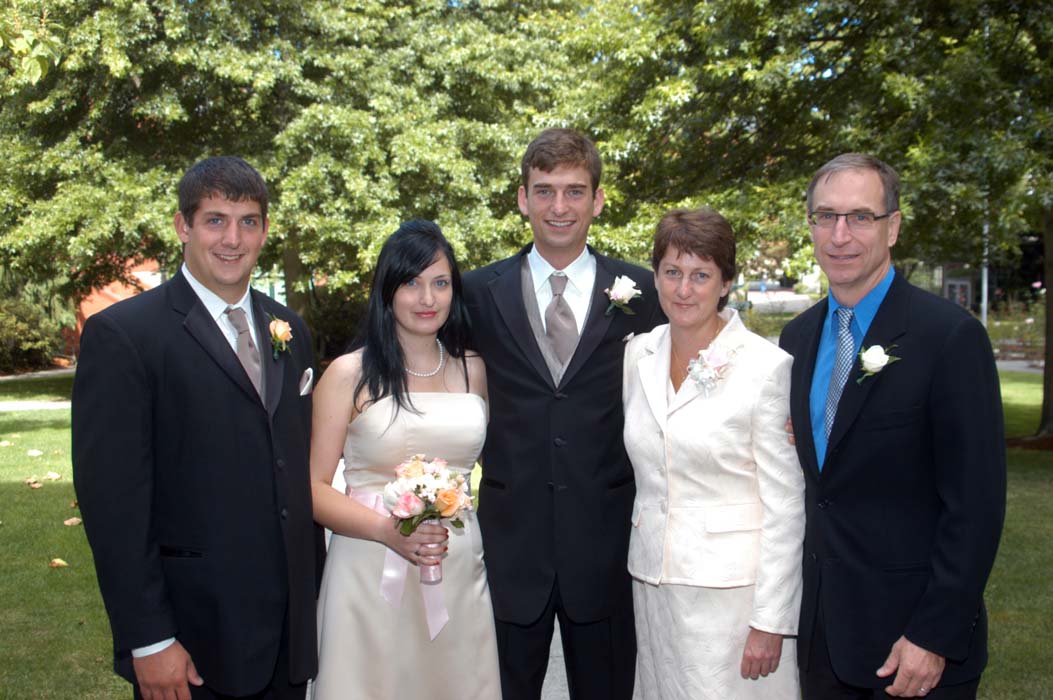 050903-217_Sara_and_Justin