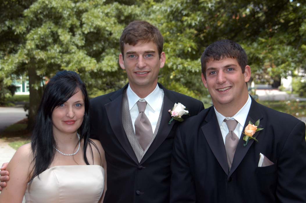 050903-220_Sara_and_Justin