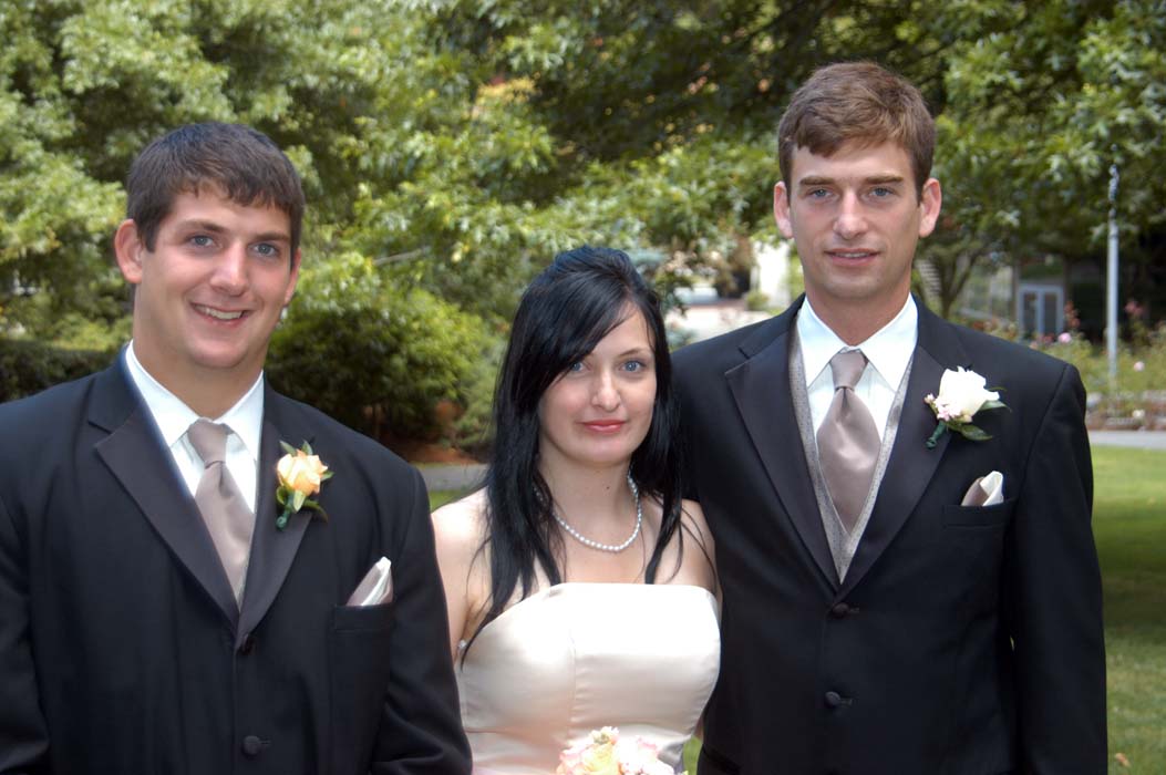 050903-224_Sara_and_Justin