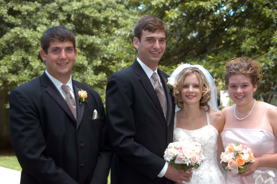 050903-227_Sara_and_Justin