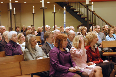 051230-4509_Crowd