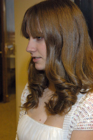 051230-4700_Samantha
