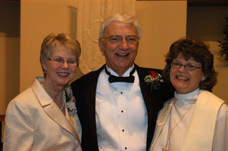 051230-4748_Couple_Pr_Carol