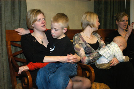 051230-4877_Judys_kids
