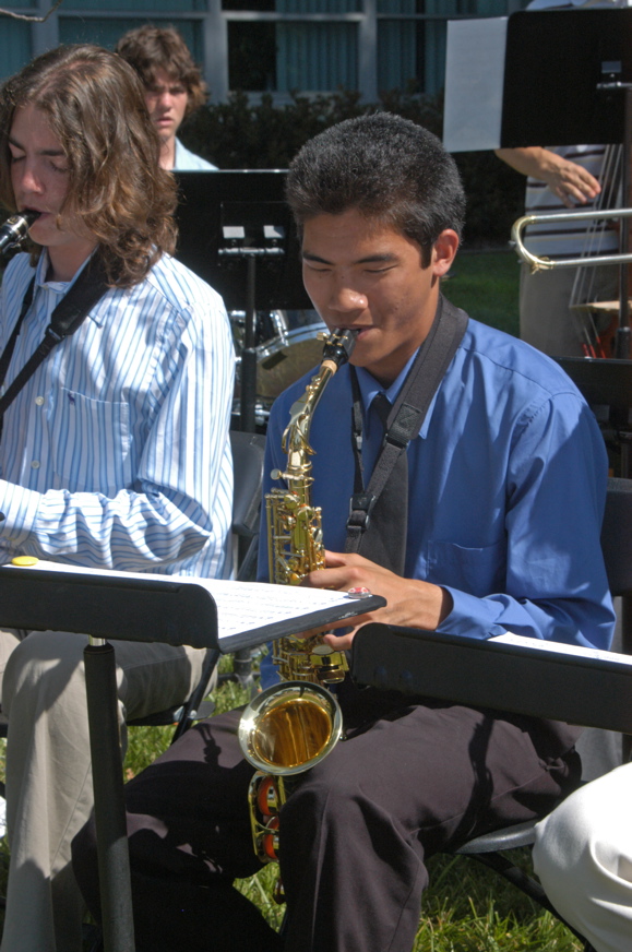 060602-5751_Mtn_View_Band