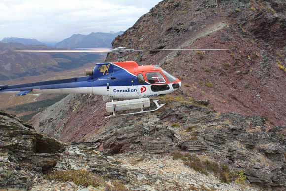 photo of helicopter in the field