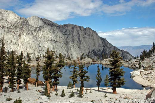 061009-8434_Lone_Pine_Lake