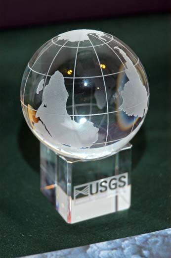 070126-0296_Globe