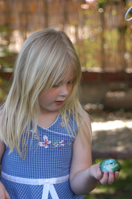 080328-4703_Easter