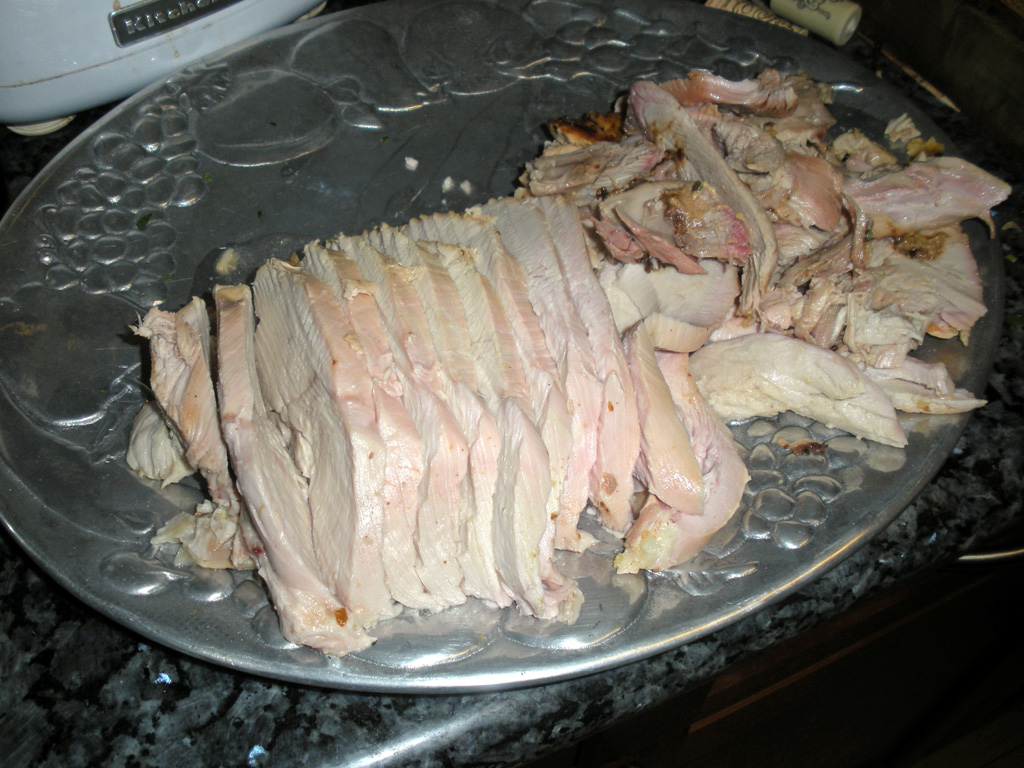 081127-0770_Dishes