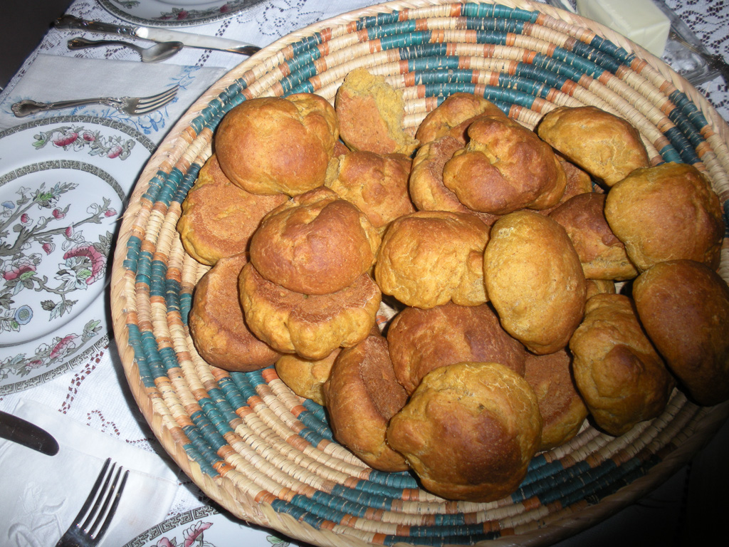 081127-0778_Dishes