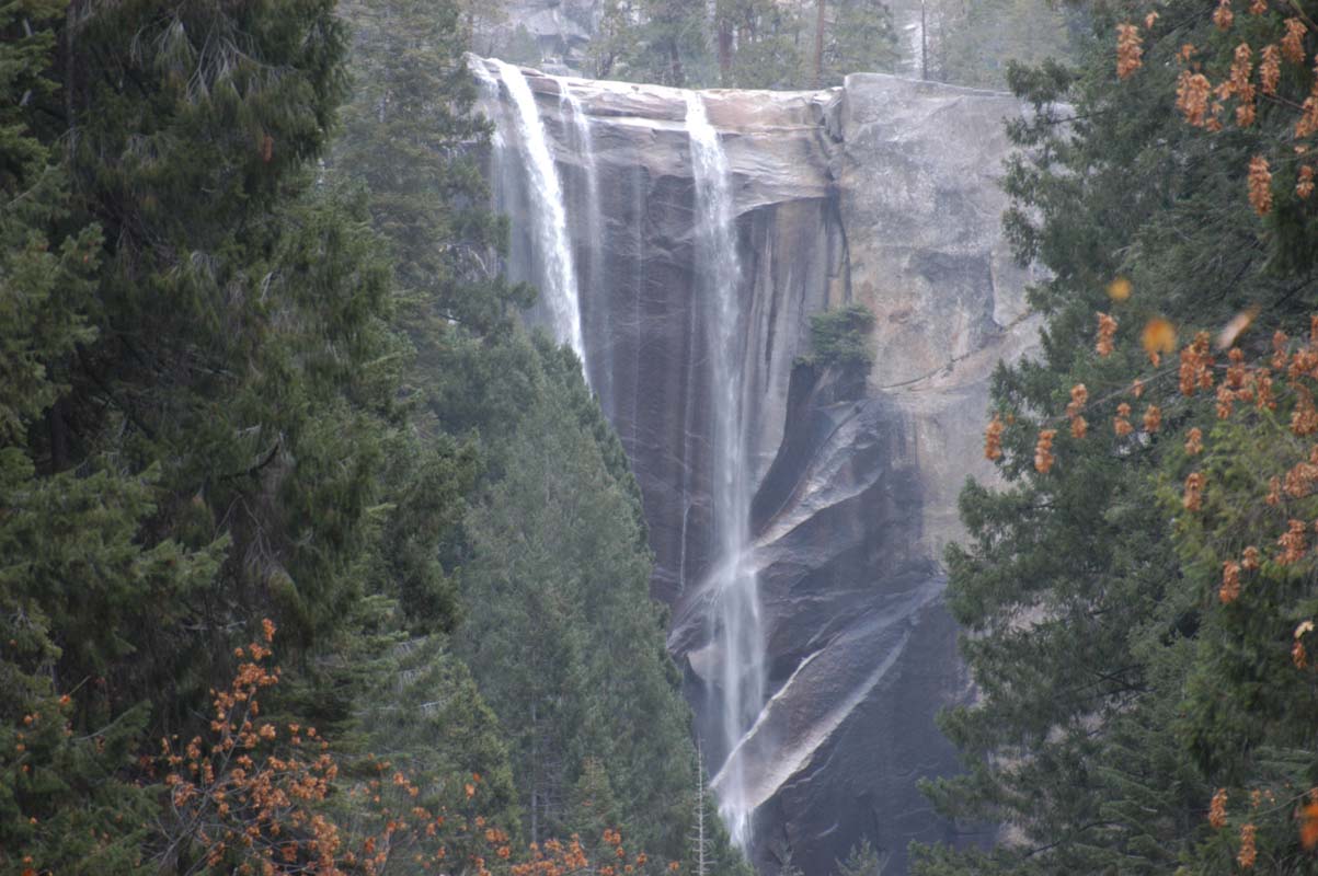 051107-2925_Vernal_Falls