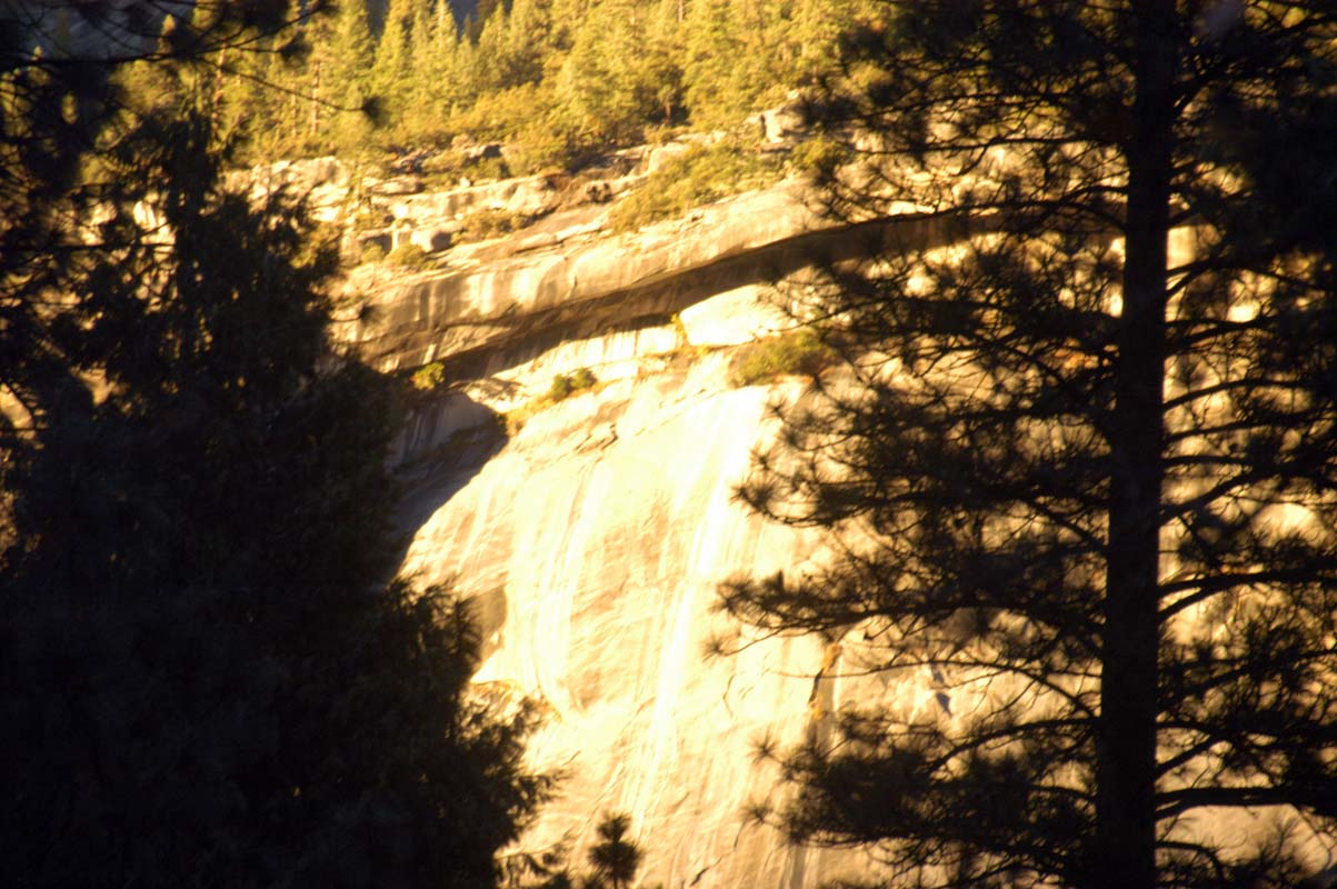 051108-3297_YI