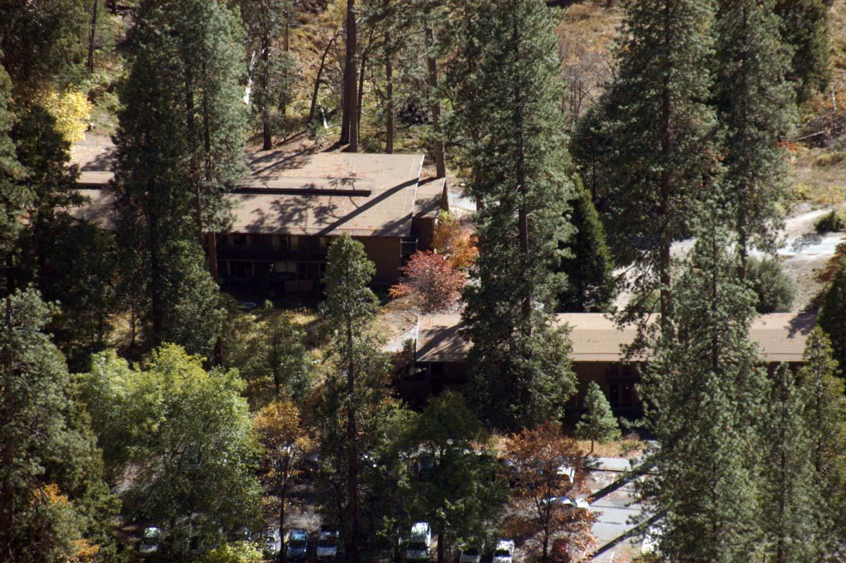 051109-3387_Yosemite_Lodge