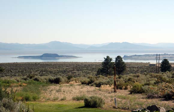 050804-0773_Mono_Lake